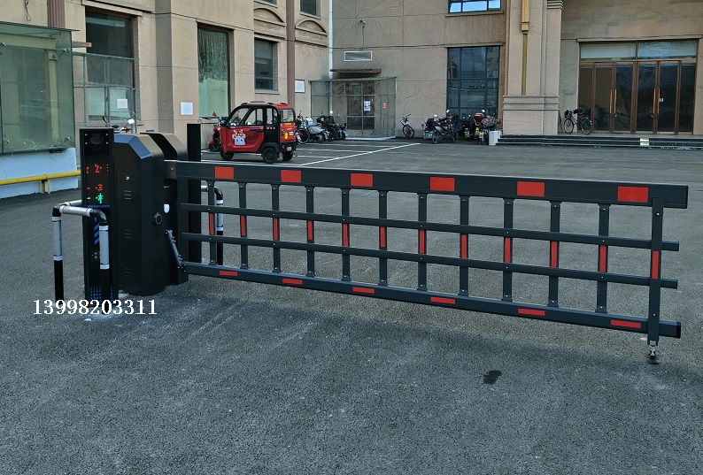 某事業(yè)單位對(duì)開(kāi)空降道閘車牌識(shí)別系統(tǒng)